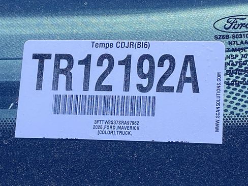 Used 2025 Ford Maverick Lariat AWD/4WD image 32