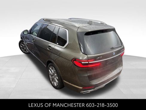 Used 2024 BMW X7 xDrive40i w/ Executive Package image 4