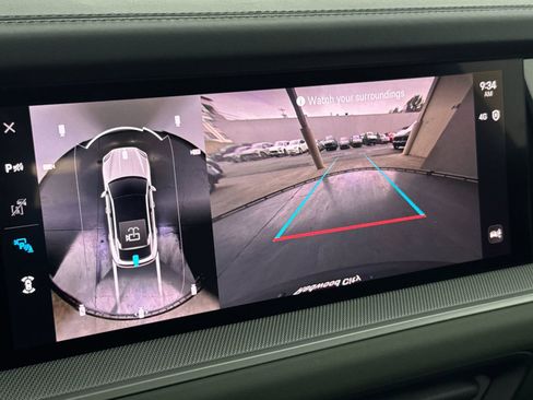 Certified 2025 Porsche Cayenne Coupe image 24