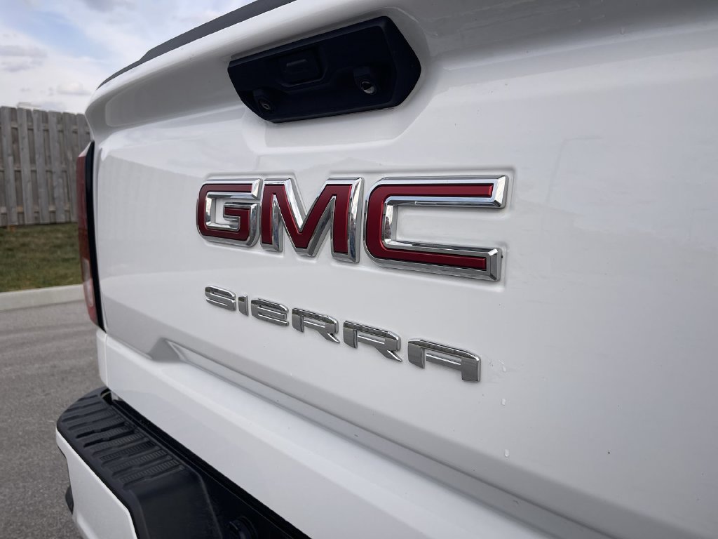 Used 2025 GMC Sierra 1500 Pro w/ Graphite Edition AWD/4WD image 6
