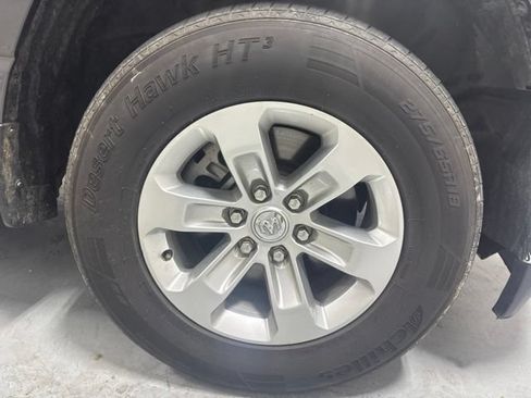 Used 2024 RAM 1500 Laramie RWD image 4