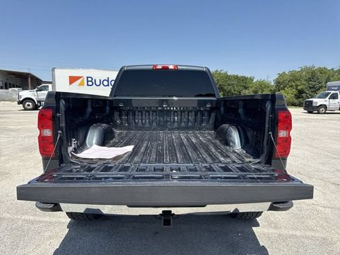 Used 2018 Chevrolet Silverado 1500 LT w/ All Star Edition AWD/4WD image 22