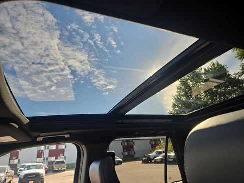 Certified 2024 Ford Expedition Max Platinum image 25