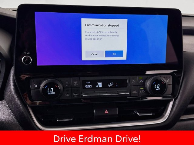 Used 2024 Toyota Grand Highlander AWD image 20