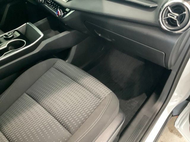 Used 2026 Chevrolet Equinox LT w/ Midnight Edition FWD image 23