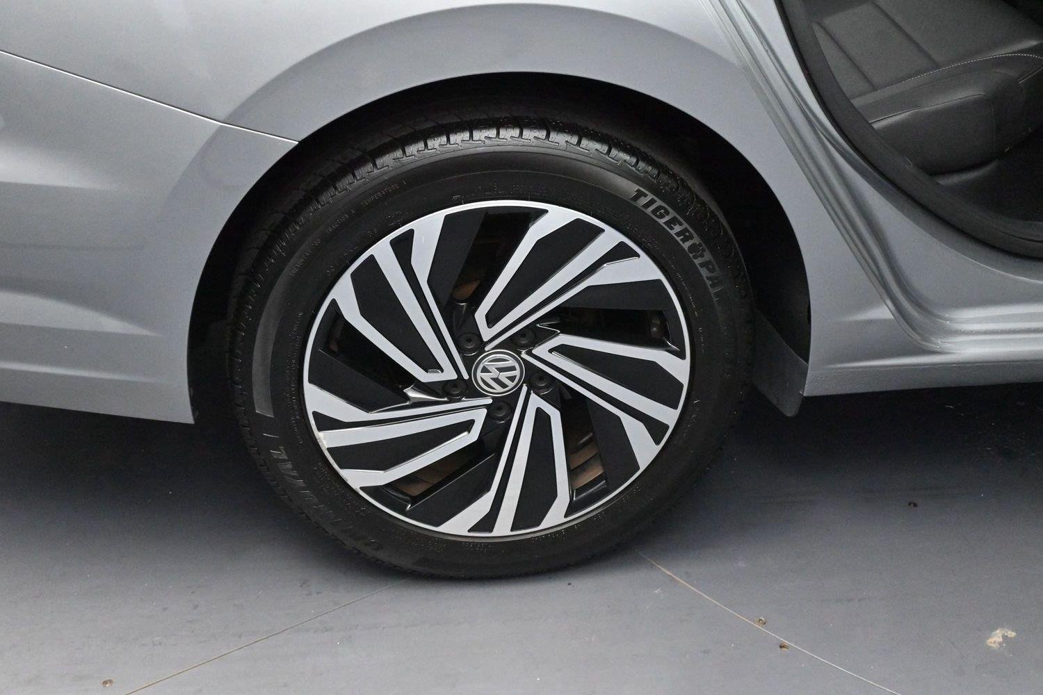 Used 2021 Volkswagen Jetta SEL FWD image 33