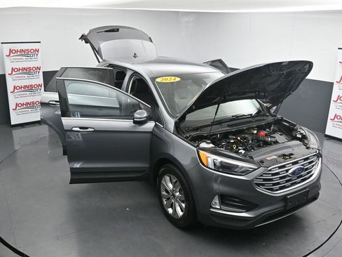 Used 2024 Ford Edge Titanium AWD/4WD image 40