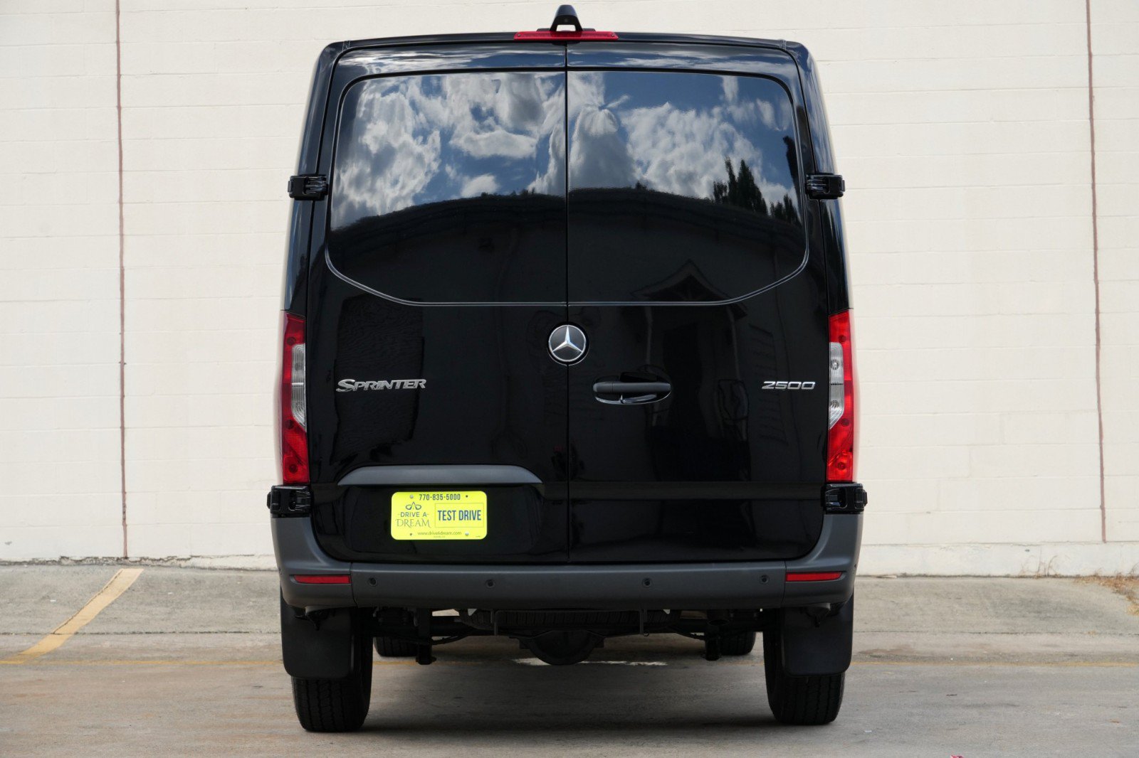 Used 2026 Mercedes-Benz Sprinter 2500 image 11