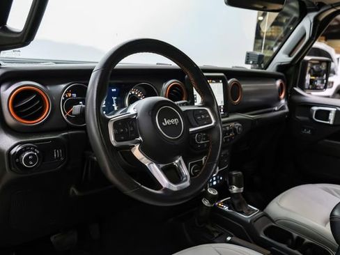 Used 2023 Jeep Gladiator Mojave w/ LED Lighting Group image 14