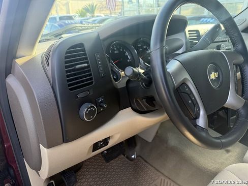 Used 2013 Chevrolet Silverado 1500 LT w/ All-Star Edition AWD/4WD image 8