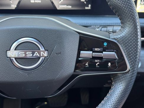 Used 2024 Nissan Ariya FWD image 22