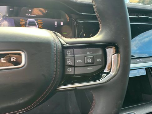 Used 2024 Jeep Wagoneer Launch Edition image 29