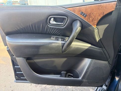 Used 2021 Nissan Armada SL w/ Captain's Chairs Package image 12