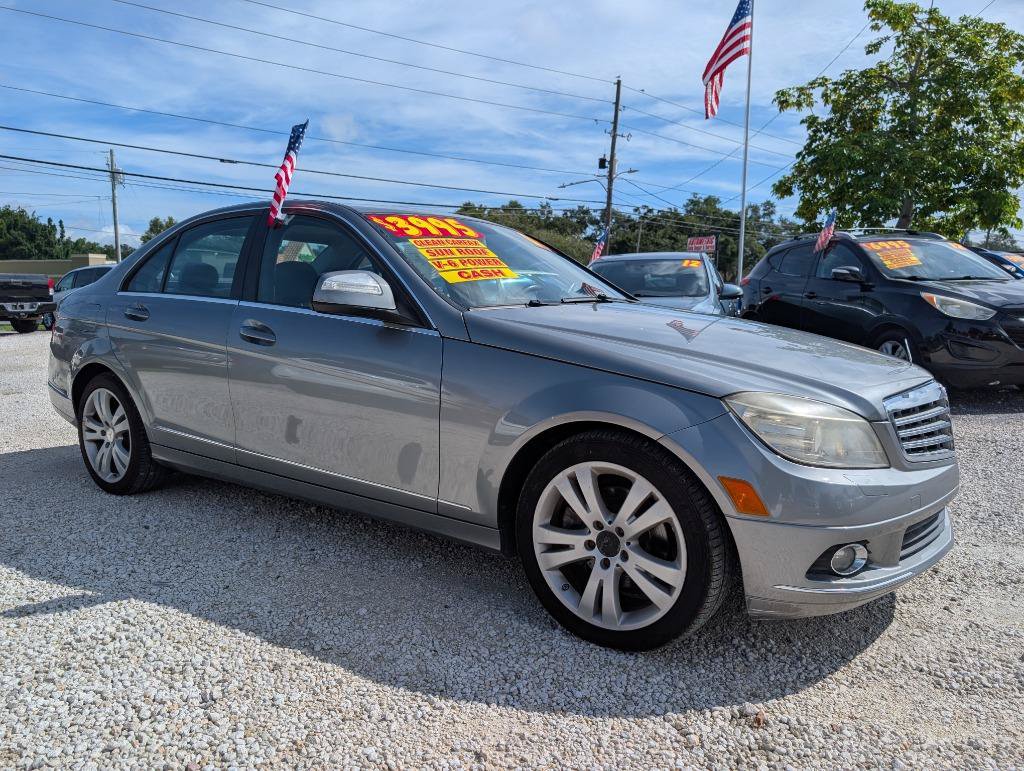 Used 2008 Mercedes-Benz C 300 Sedan image 3