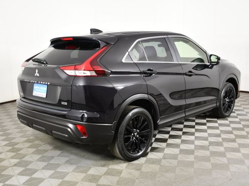 Used 2024 Mitsubishi Eclipse Cross LE AWD/4WD image 6