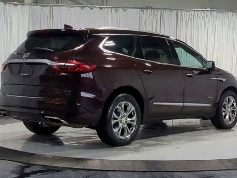 Used 2021 Buick Enclave Avenir w/ Avenir Technology Package image 10