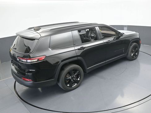 Used 2023 Jeep Grand Cherokee L Laredo RWD image 48