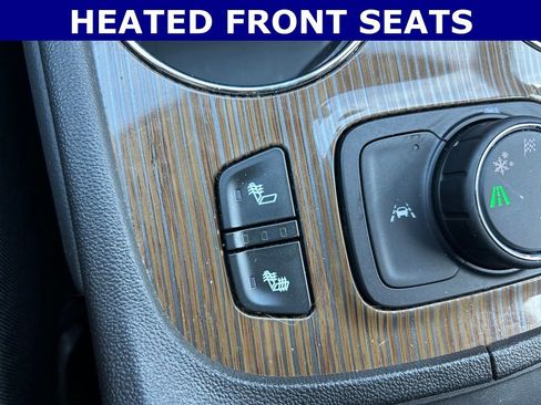 Certified 2023 GMC Acadia SLE w/ Driver Convenience Package image 5