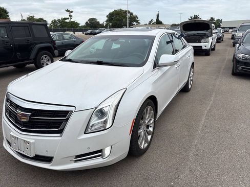 Used 2017 Cadillac XTS Luxury w/ Driver Awareness Package AWD/4WD image 2