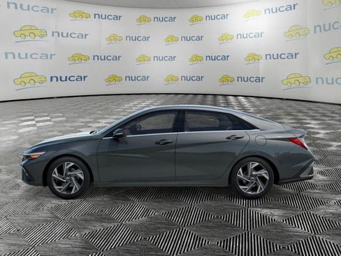 New 2026 Hyundai Elantra Limited FWD image 3