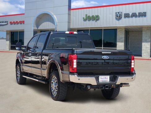 Used 2022 Ford F250 Lariat w/ Lariat Value Package AWD/4WD image 4