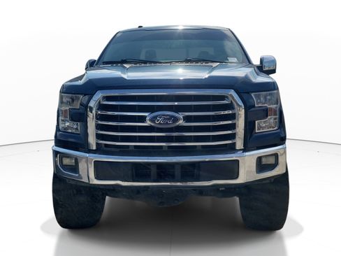 Used 2017 Ford F150 XLT w/ Equipment Group 302A Luxury RWD image 2