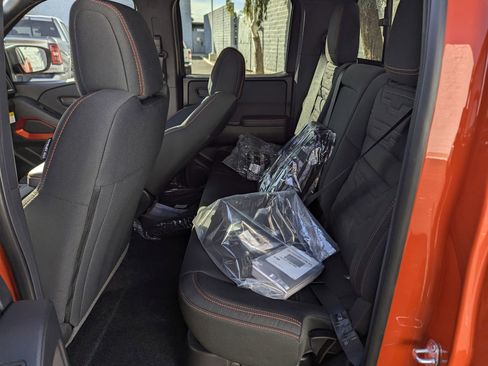 New 2026 Nissan Frontier PRO-4X w/ Tow Package AWD/4WD image 9