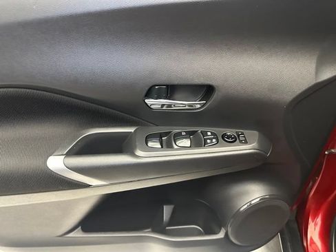 Used 2021 Nissan Kicks SV FWD image 22