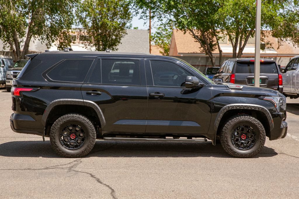 Used 2024 Toyota Sequoia TRD Pro AWD/4WD image 5