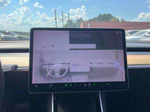 Used 2019 Tesla Model 3 Long Range RWD image 25