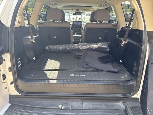 Used 2023 Lexus GX 460 Premium AWD/4WD image 33