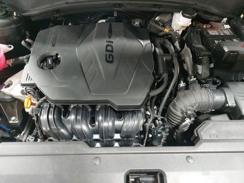 Used 2025 Kia Sportage LX image 29