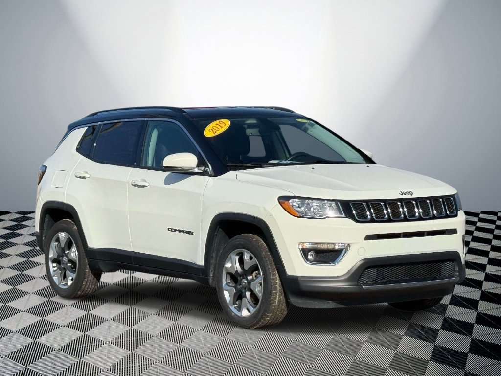 Used 2019 Jeep Compass Limited AWD/4WD image 4