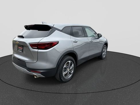 Used 2023 Chevrolet Blazer LT image 8