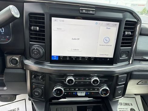 Used 2025 Ford F450 Lariat w/ Lariat Ultimate Package AWD/4WD image 24