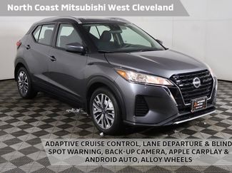 Used 2023 Nissan Kicks SV video 1