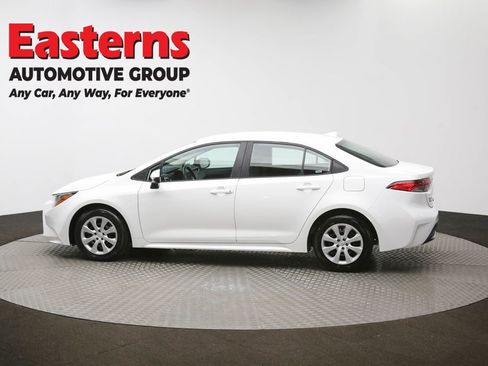 Used 2024 Toyota Corolla LE image 59