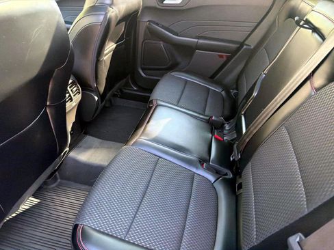 Used 2024 Ford Escape ST-Line w/ Tech Pack #1 AWD/4WD image 11