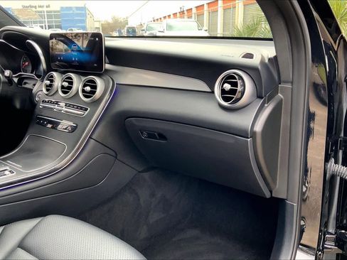 Certified 2021 Mercedes-Benz GLC 300 image 18