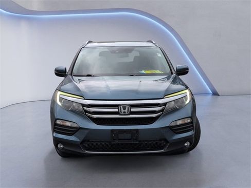 Used 2016 Honda Pilot Elite image 12