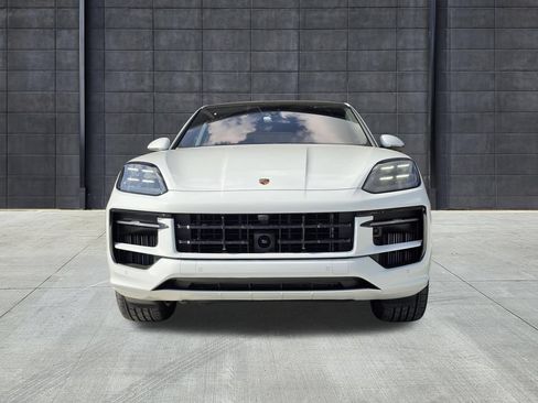 Certified 2026 Porsche Cayenne S AWD/4WD image 9