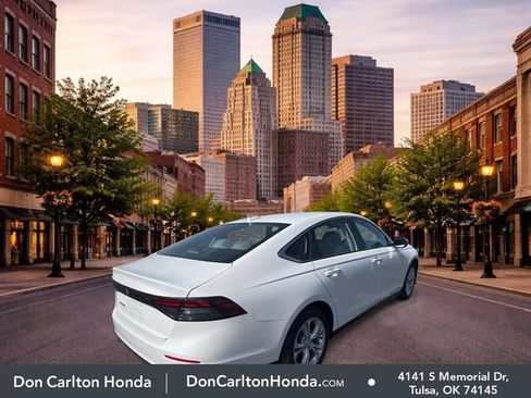 Certified 2025 Honda Accord LX image 4