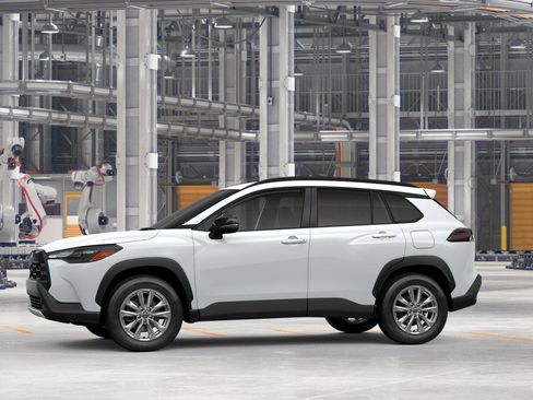 New 2026 Toyota Corolla Cross LE FWD image 3