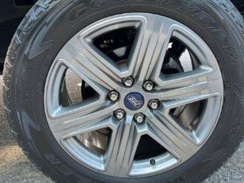 Used 2018 Ford F150 XLT w/ Equipment Group 302A Luxury AWD/4WD image 69