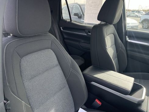 Used 2025 GMC Terrain Elevation image 39