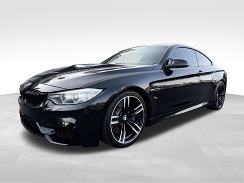 Used 2015 BMW M4 Coupe RWD image 4