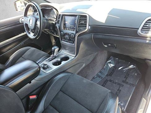 Used 2018 Jeep Grand Cherokee Trailhawk AWD/4WD image 27