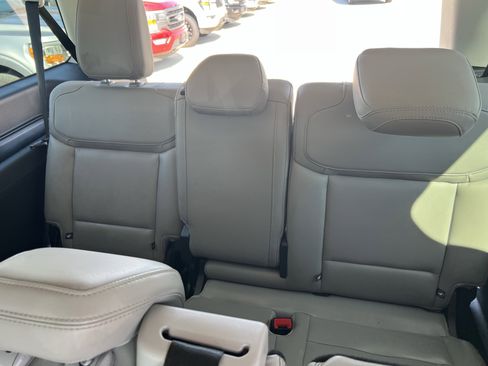 Used 2025 Ford Expedition Max Active image 16