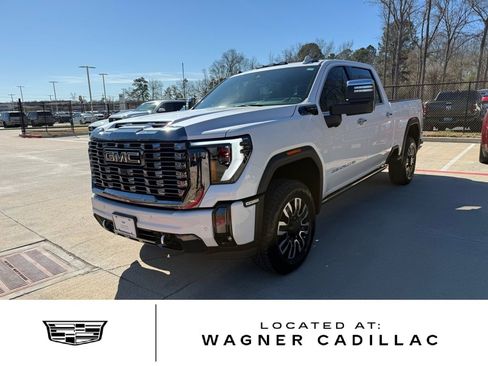 Used 2024 GMC Sierra 2500 Denali Ultimate image 1