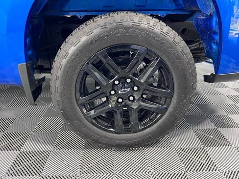 Used 2023 Chevrolet Silverado 1500 Custom w/ LPO, Dark Essentials Package image 27